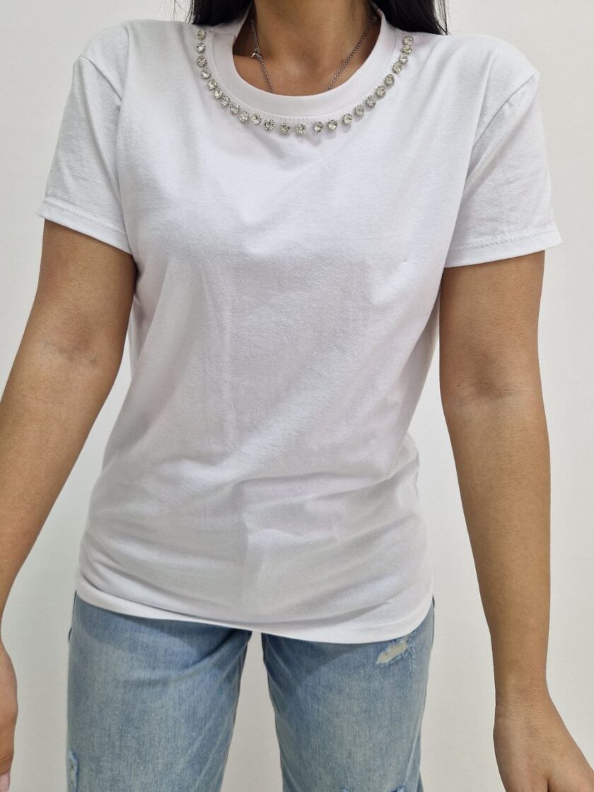 T-Shirt collo gioiello - immagine 2