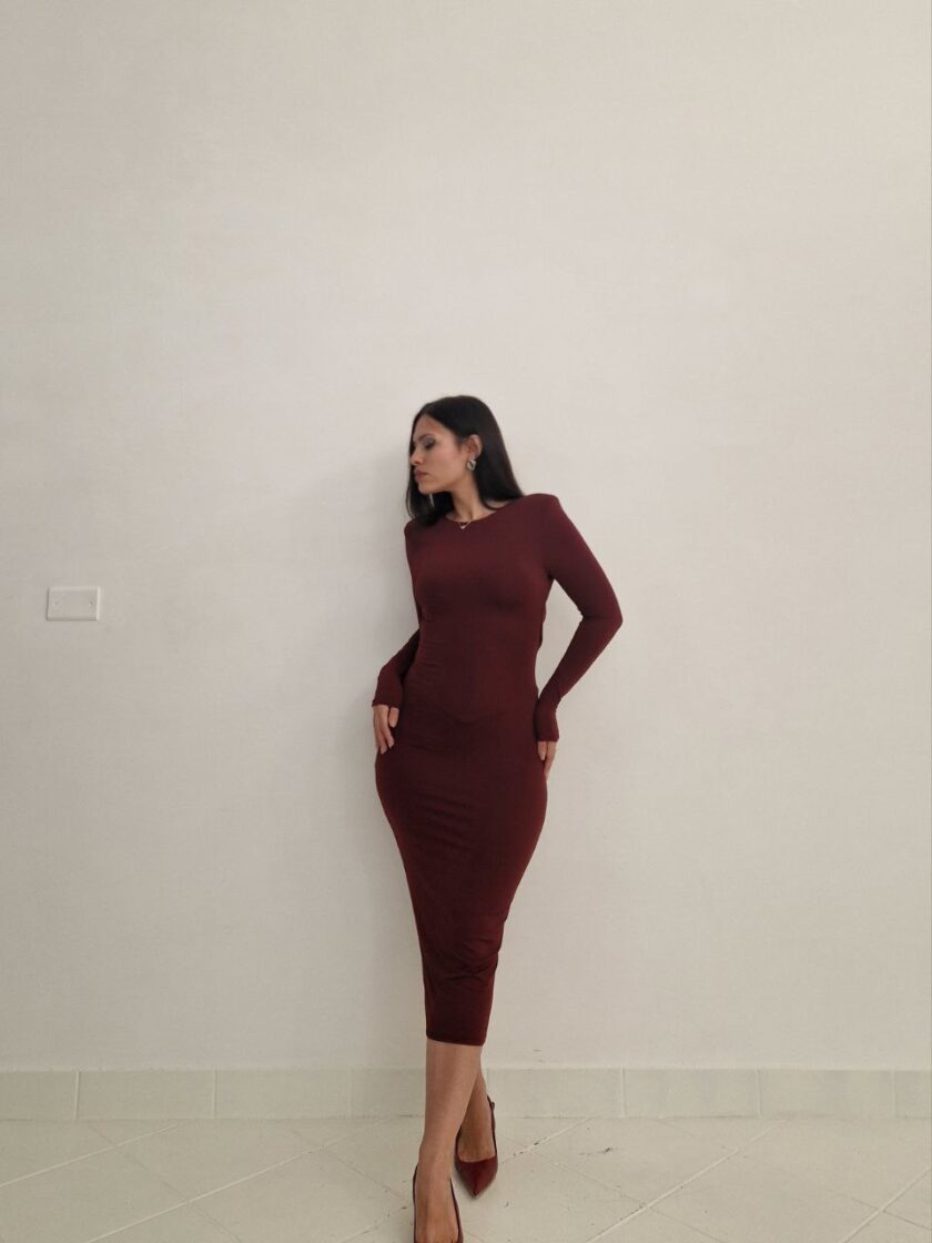 Abito Bodycon Bordeaux con Schiena Scoperta