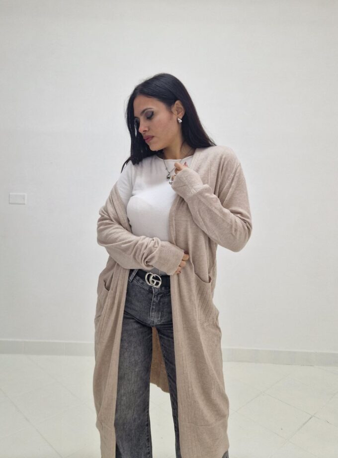 Cardigan Essential