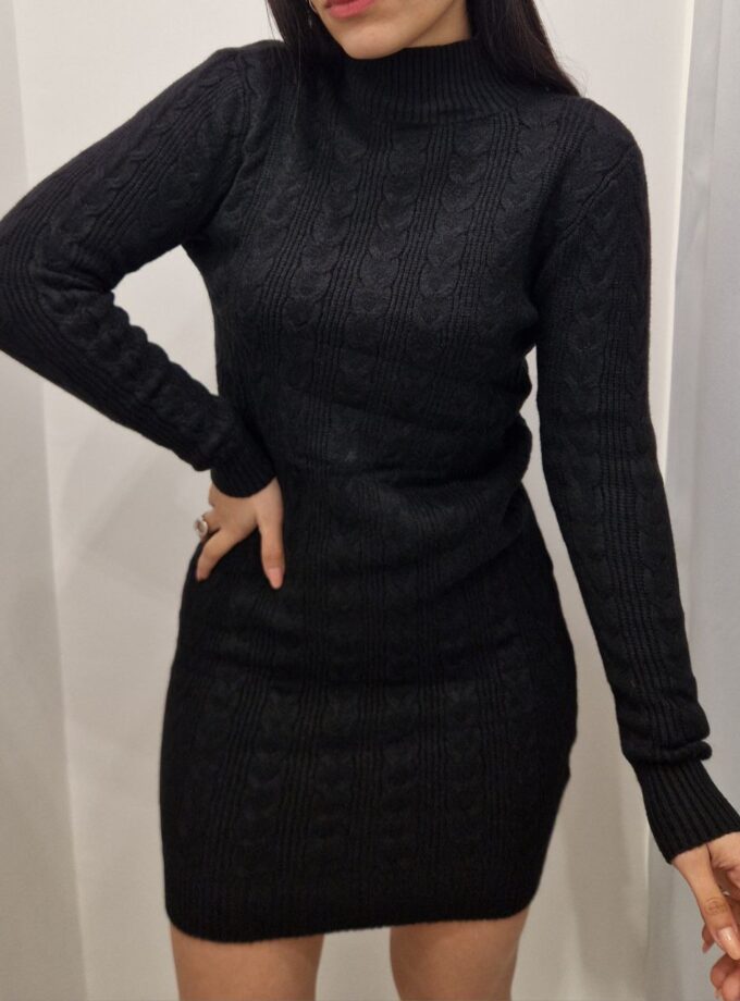 Maxi Pull Mezzo Collo Con Trecce