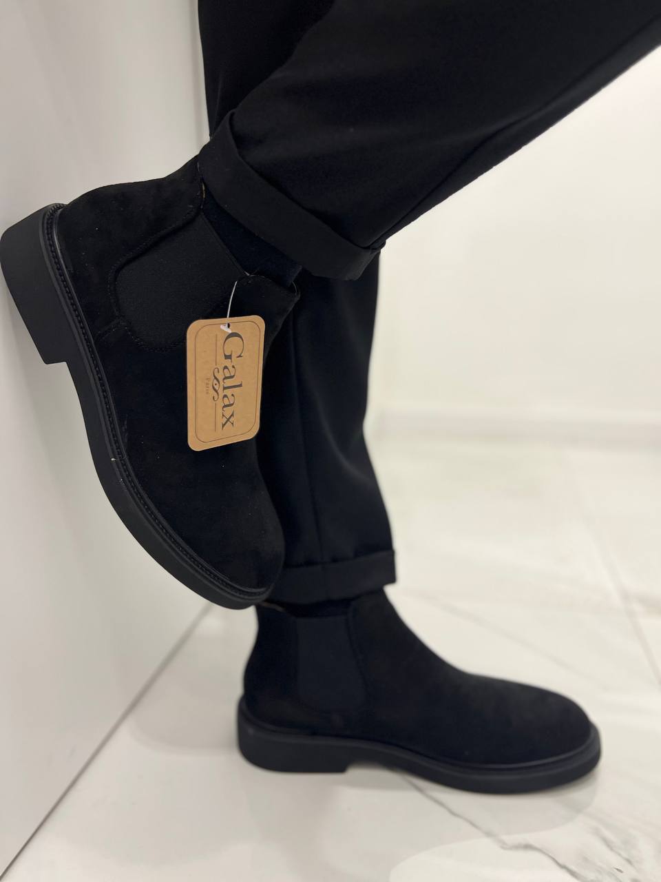 Stivaletto In Camoscio Black Uomo