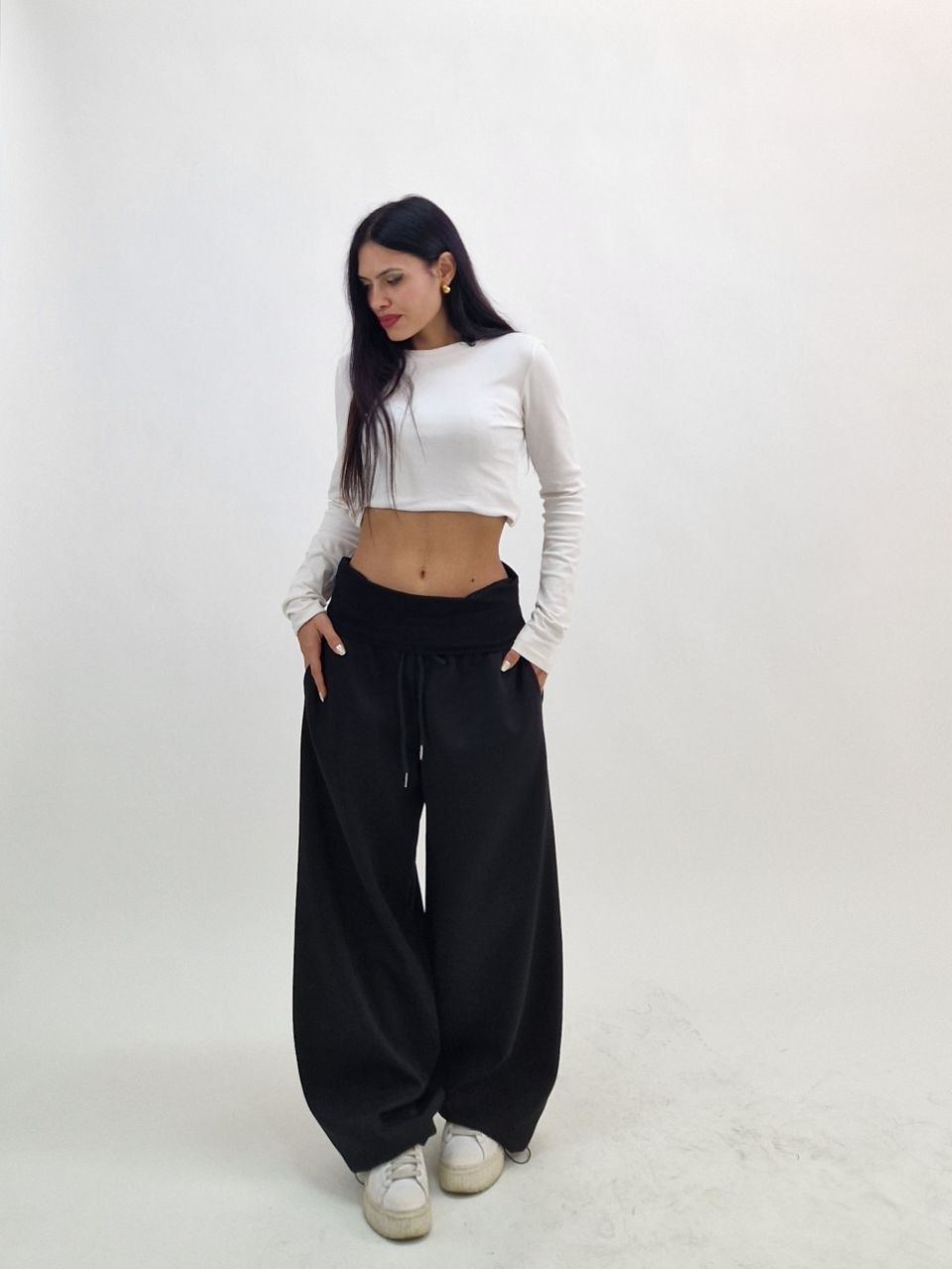Pantalone Sportivo Con Risvolto In Vita - Nero